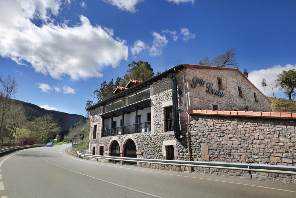 Apartamentos Santa Lucia Cabezon De La Sal Exterior photo